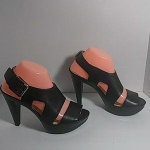 Michael kors black leather sandals 4in heel